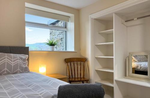 Chapel en le Frith House | The Hideaway