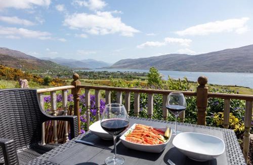 Ullapool Apartment | The Highland Bothies Glamping