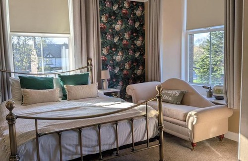 Lanchester Hotel | The King's Head