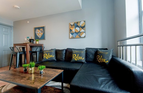 Wrexham Apartment | The Llangollen - Berwyn House