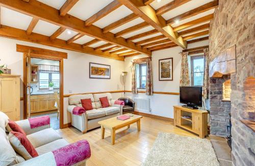 Lydney House | The Lodge