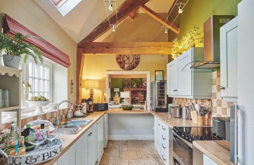 Ashbourne House | The Luxury Barn