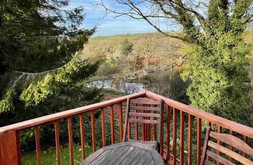 Molleston Cabin | The Maples