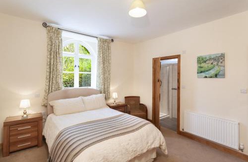 Bampton House | The Mill House Bampton