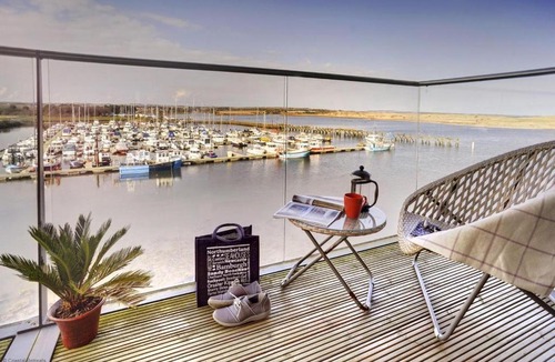 Amble Apartment | The Nelson