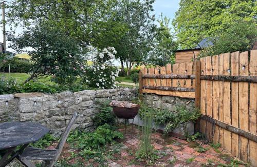 Compton Abbas Bed & Breakfast | The Old Forge Glamping and Cottage Stays
