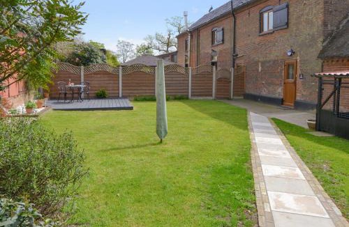 Irstead House | The Old Stables