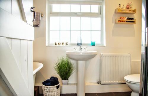 Kendal Apartment | The Orchards