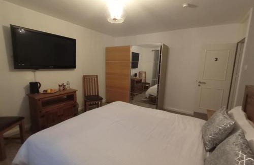 Uttoxeter Bed & Breakfast | The Paddock Side