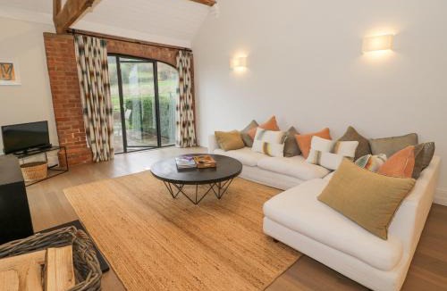 Moreton House | The Piggery