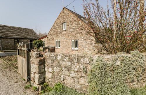 Redbrook House | The Pound