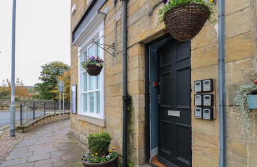 Haydon Bridge Apartment | The Railway Apartment