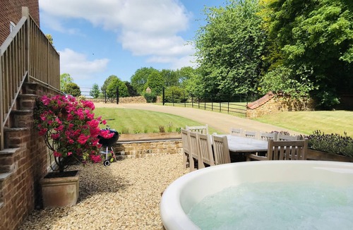 Stathern House | The Red Barn at Goadby Marwood, Leicestershire