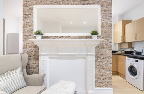 Gravesend Apartment | The Roost Group - 2 Bedrooms - Apartment #2