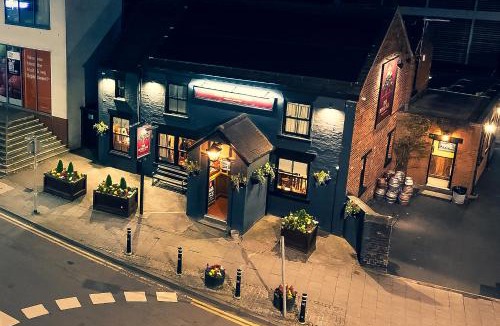 Biddulph House | The Royal Oak