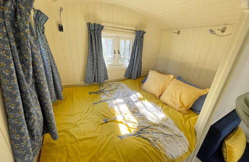 Wallingford House | The Shepherds Hut