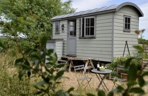 East Ashling House | The Shepherds Hut @ Graingers