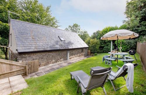Holsworthy House | The Small Barn