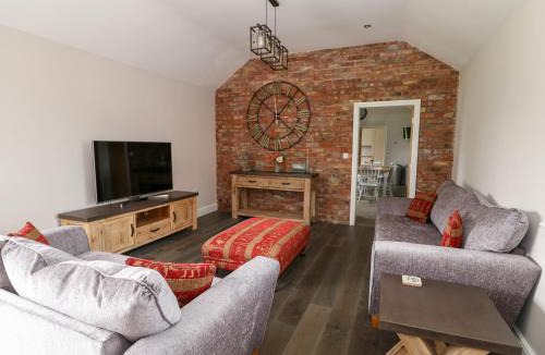 Boston House | The Stables