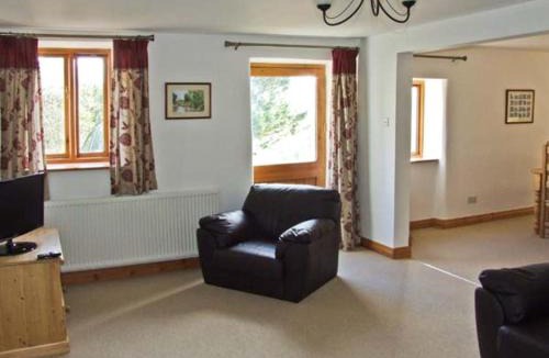 Hope Valley House | The Stables