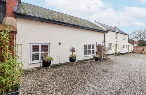 Prestatyn Cottage | The Stables