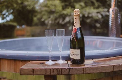 Winestead House | The Starlight Hideaway