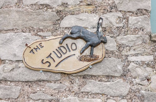 Hope Valley Cottage | The Studio