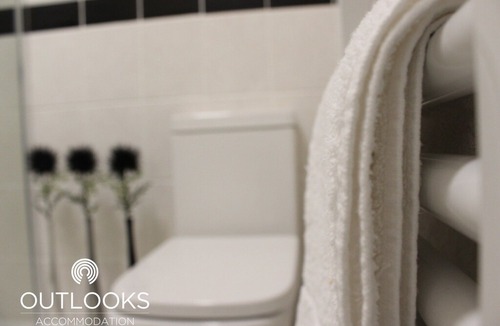 Birkenhead Apartment | The Studios @ Liverpool House - Studio 2