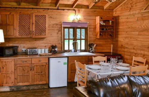 Beccles House | The Sunset Cabin