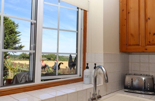 Graveney House | The View: A Serene Escape