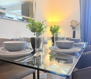 Powick House | The Vine