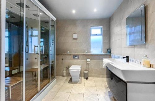 Towyn House | The Wendover