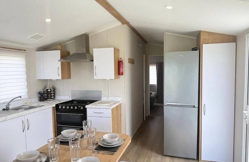Seasalter House | The Whitstable Healing Spot