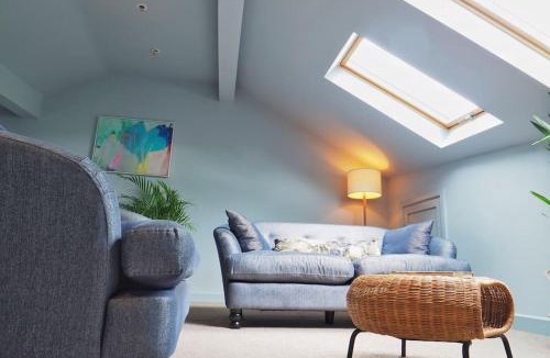 Barnoldswick House | The Wild Daisy