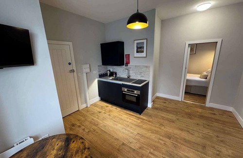 Bradley Stoke Apartment | The Willow - Studio 11