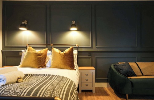 Bradley Stoke Apartment | The Willow - Studio 26
