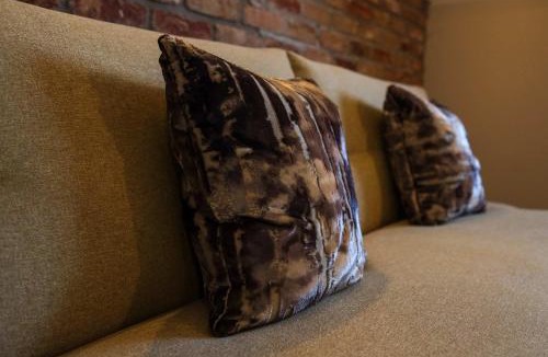 Bradley Stoke Apartment | The Willow - Studio 31
