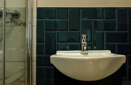 Bradley Stoke Apartment | The Willow - Studio B
