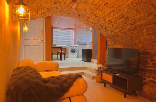Brecon Apartment | The Wine Cellar