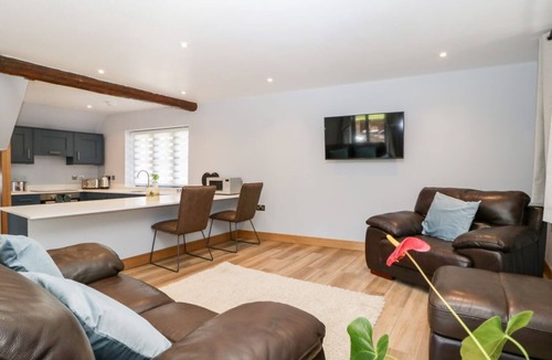 Winterborne Stickland House | Thimble cottage, Dorset, 1 bed