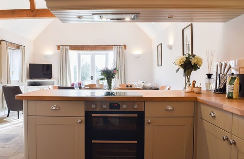 Winterslow Cottage | This is a great base to explore Salisbury and the surrounding countryside.