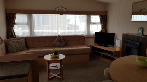 Porthcawl Other | Thistle 83