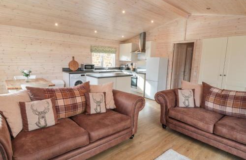 Ashover House | Thorntree Lodge