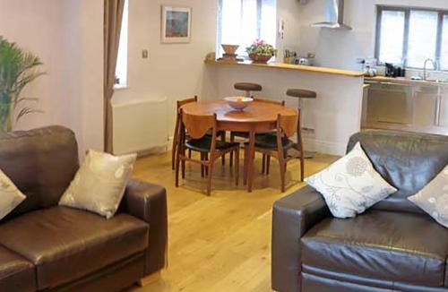 Baslow House | Tick Tock Cottage