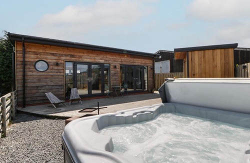 Llandrindod Wells House | Tin Shed