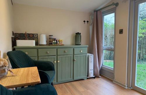 Mapperley Apartment | Tiny home OR Chalet - with toilet & shower room in separate outbuilding
