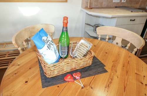 Parwich House | Tom's Barn Parwich, Derbyshire