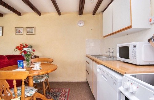 Penryn Cottage | Tom Thumb, far reaching views of the countryside