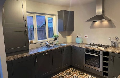 Thornton-Cleveleys House | Tranquil 3 bedroom town house with Sky Glass
