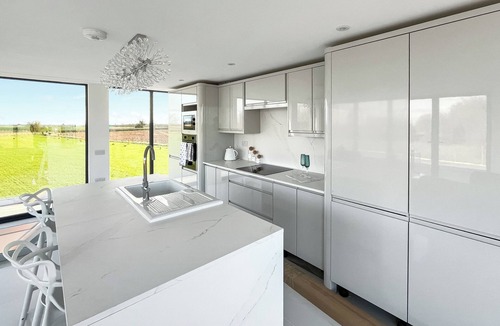 Spilsby Cottage | Transmitter - UK51555